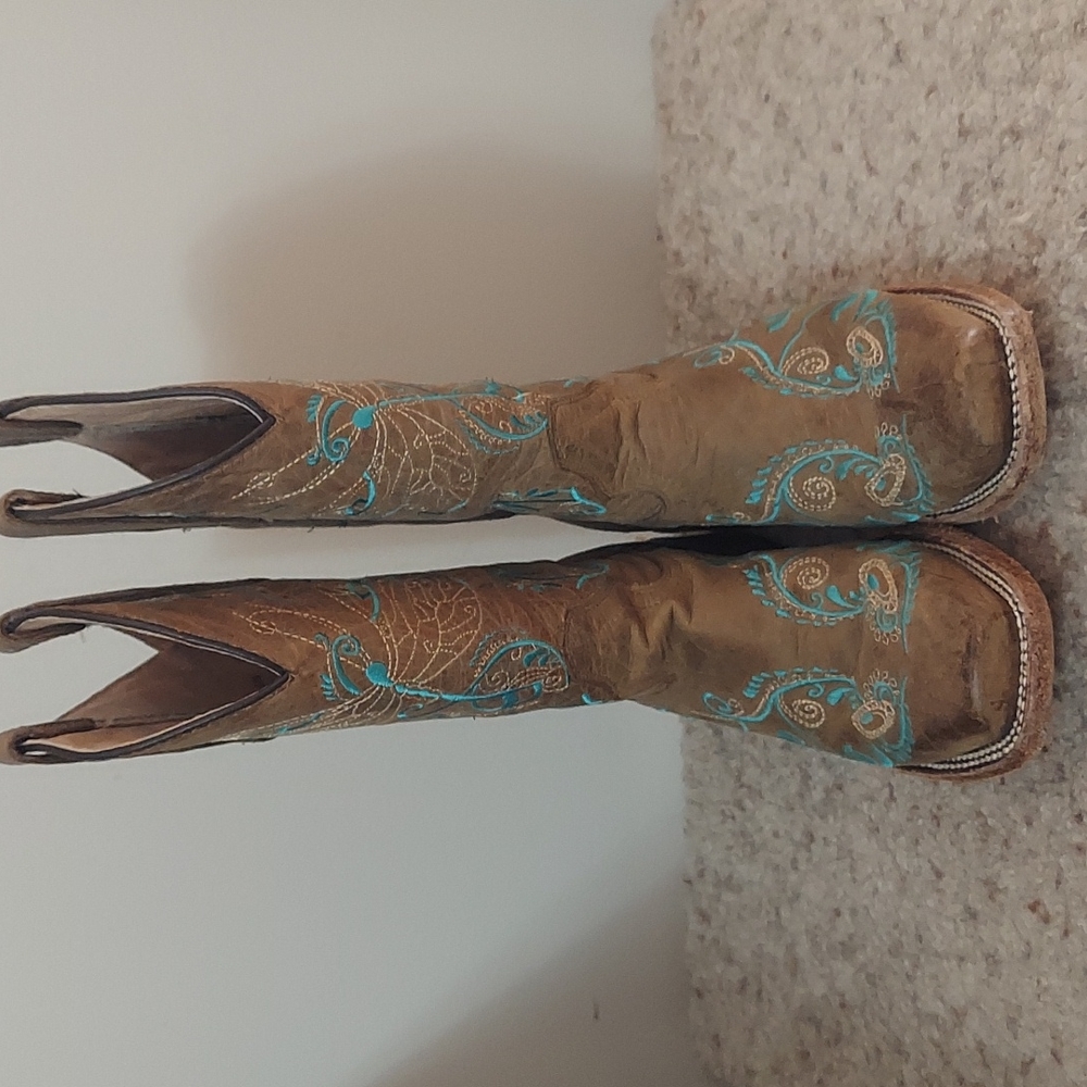 Western boots - Picture 2 of 7